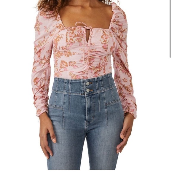 FREE‎ PEOPLE Hilary Floral Crop Top Pink Combo NWOT - Picture 8 of 9